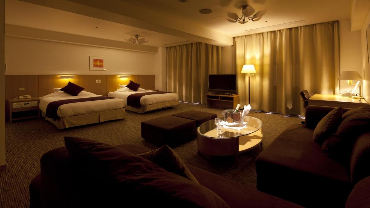 Hotel Grand Hill Ichigaya Tokio Zewnętrze zdjęcie